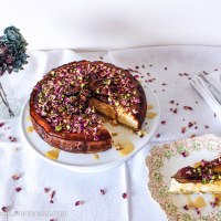 Roasted Fig and Goats Curd Cheesecake with Honey and Pistachios